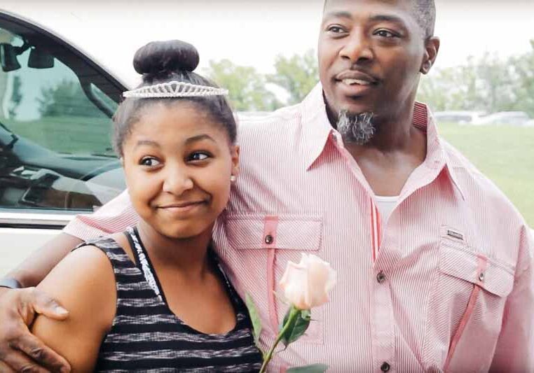 0e6587001_1506095562_blog-local-barefoot-father-daughter-retreat-promo-800px-alt